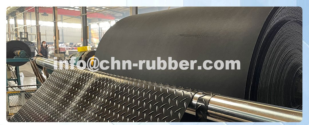 Rubber diamond plate trailer flooring