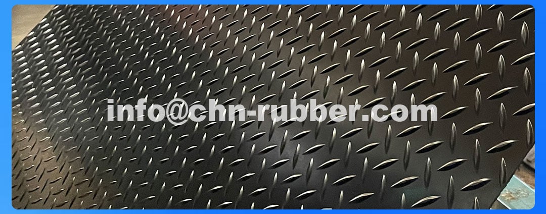 Rubber tread plate 